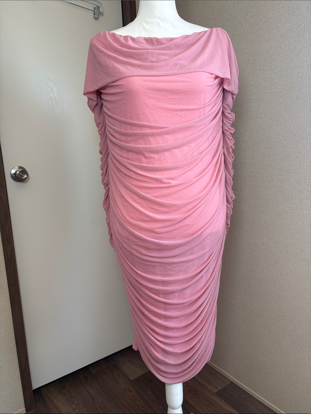 Fashion Nova Womens Ready in a Ruched Off Shoulder Midi Dress Sz 3XL Pink NWT